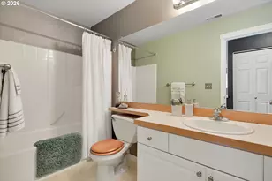 5584 NE Caddis Dr, Hillsboro, OR 97124 - Photo 23