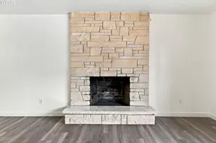 820 NE 168th Pl, Portland, OR 97230 - Photo 7