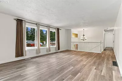 820 NE 168th Pl, Portland, OR 97230 - Photo 5
