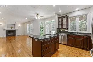 8118 SE 138th Dr, Portland, OR 97236 - Photo 15