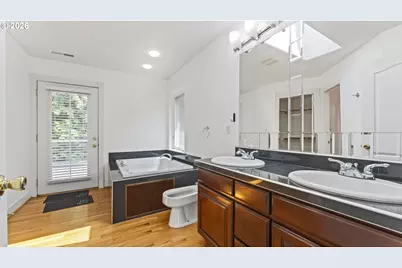 8118 SE 138th Dr, Portland, OR 97236 - Photo 29