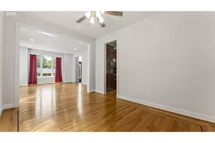8118 SE 138th Dr, Portland, OR 97236 - Photo 9