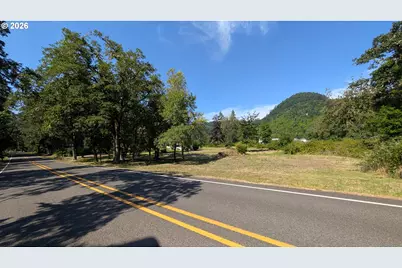 36991 Row River Rd, Cottage Grove, OR 97424 - Photo 29