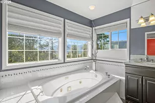 317 Aker Dr, Myrtle Creek, OR 97457 - Photo 25
