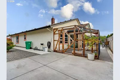 2315 NE 156th Pl, Portland, OR 97230 - Photo 35