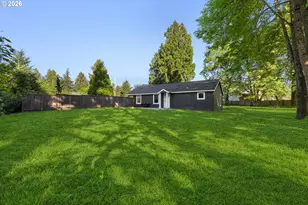 8687 SE 55th Ave, Portland, OR 97206 - Photo 3