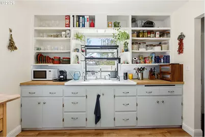 1214 Walnut St, The Dalles, OR 97058 - Photo 9