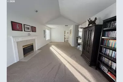 2956 Bridgeport Ave SE, Salem, OR 97306 - Photo 17