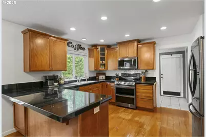 34821 NE Gable Ave, La Center, WA 98629 - Photo 7