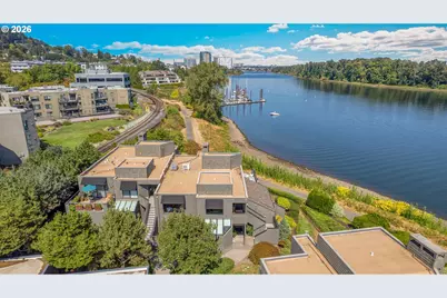 5672 S Riverpoint Ln, Portland, OR 97239 - Photo 43