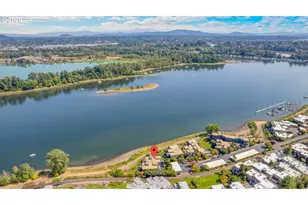 5672 S Riverpoint Ln, Portland, OR 97239 - Photo 45