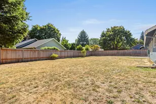 205 NW Loan Pl, Vancouver, WA 98665 - Photo 47