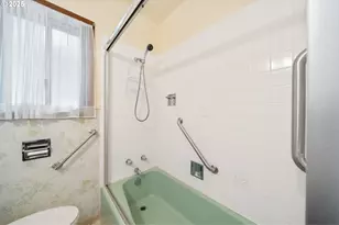 3506 SE Olsen St, Milwaukie, OR 97222 - Photo 17