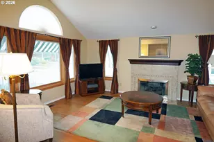 15603 NE Tillamook St, Portland, OR 97230 - Photo 7