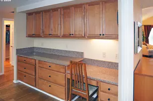 15603 NE Tillamook St, Portland, OR 97230 - Photo 13