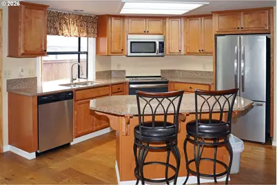 15603 NE Tillamook St, Portland, OR 97230 - Photo 11