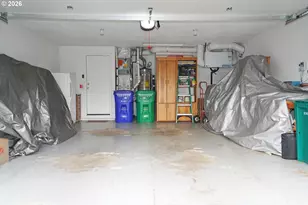 15603 NE Tillamook St, Portland, OR 97230 - Photo 23