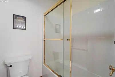 14213 NW 28th Pl, Vancouver, WA 98685 - Photo 35