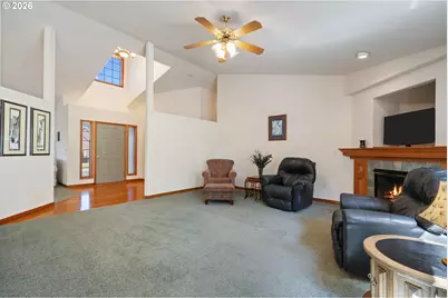 14213 NW 28th Pl, Vancouver, WA 98685 - Photo 7
