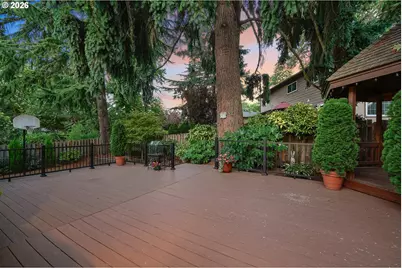 7860 SW Barnard Dr, Beaverton, OR 97007 - Photo 11