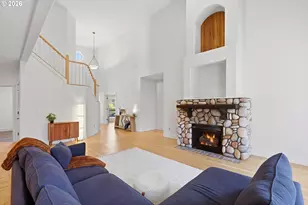 2445 W 10th St, Washougal, WA 98671 - Photo 11