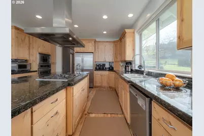 20300 NE Highway 240, Newberg, OR 97132 - Photo 15
