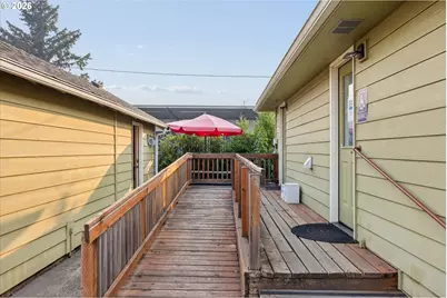 615 SE 1st Ave, Canby, OR 97013 - Photo 35