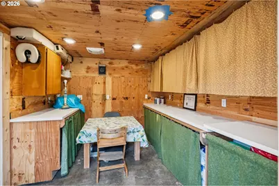 615 SE 1st Ave, Canby, OR 97013 - Photo 37