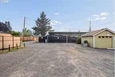 615 SE 1st Ave, Canby, OR 97013 - Photo 31