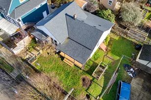 7028 N Saint Louis Ave, Portland, OR 97203 - Photo 35