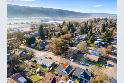 7028 N Saint Louis Ave, Portland, OR 97203 - Photo 39