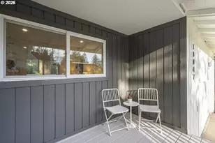 10047 SW 25th Ave, Portland, OR 97219 - Photo 3