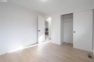 10047 SW 25th Ave, Portland, OR 97219 - Photo 29