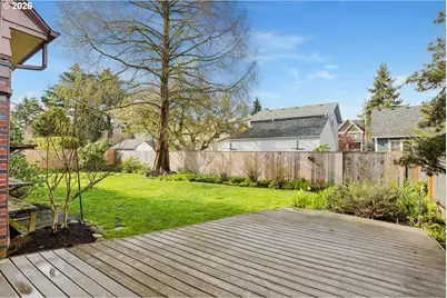 3365 NE Alameda St, Portland, OR 97212 - Photo 43