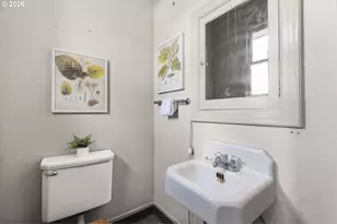 3365 NE Alameda St, Portland, OR 97212 - Photo 23