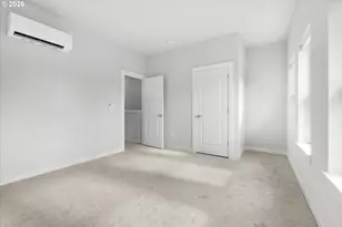8778 N Newman Ave, Portland, OR 97203 - Photo 21