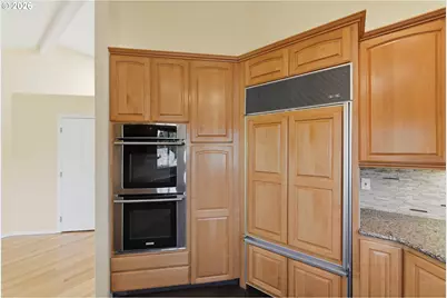 2707 Alder Ridge Dr, North Bend, OR 97459 - Photo 7