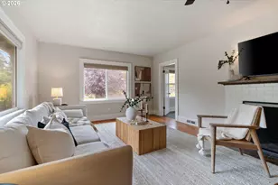 2307 NE Ainsworth St, Portland, OR 97211 - Photo 5