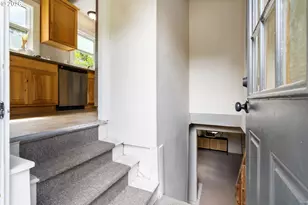 2307 NE Ainsworth St, Portland, OR 97211 - Photo 19