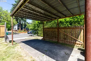 2307 NE Ainsworth St, Portland, OR 97211 - Photo 29