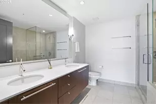 311 NW 12th Ave, Portland, OR 97209 - Photo 35