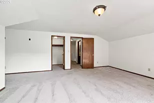 14470 SW Arabian Dr, Beaverton, OR 97008 - Photo 35