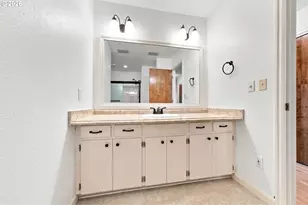 14470 SW Arabian Dr, Beaverton, OR 97008 - Photo 29