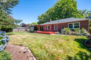1327 18th Ave, Longview, WA 98632 - Photo 37