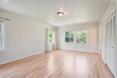 1327 18th Ave, Longview, WA 98632 - Photo 13