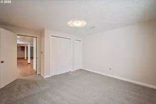 1327 18th Ave, Longview, WA 98632 - Photo 29
