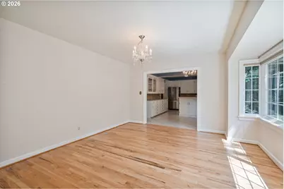 1327 18th Ave, Longview, WA 98632 - Photo 7