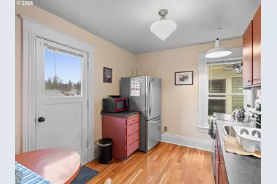 2712 SE Ash St, Portland, OR 97214 - Photo 25