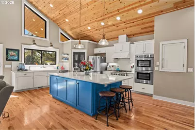 83489 Jensen Ln, Florence, OR 97439 - Photo 7