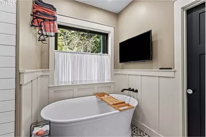 83489 Jensen Ln, Florence, OR 97439 - Photo 17